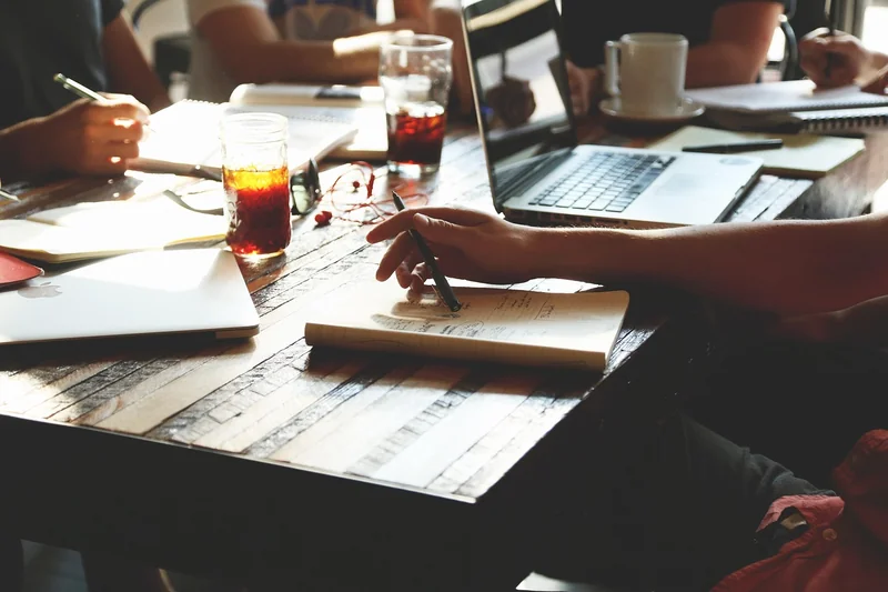 Pourquoi LinkedIn est devenu incontournable en 2026